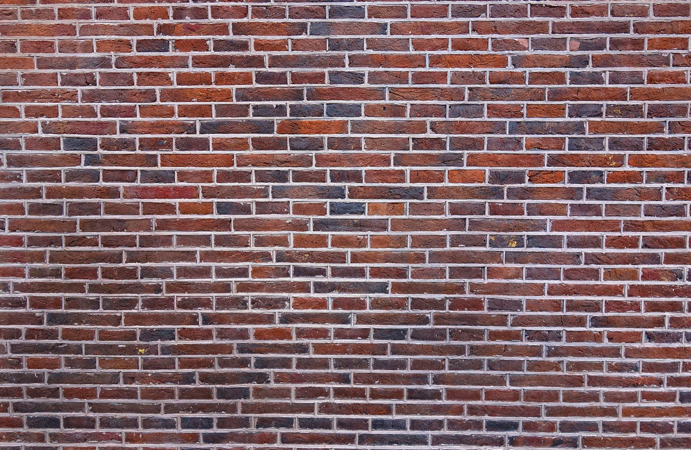 Clean outdoor brickwork